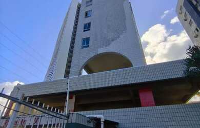 Imagem: O apartamento possui 1 Dormitório, 1 Banheiro, 40m² de Área