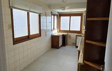 Imagem: O apartamento possui 3 Dormitórios, 3 Banheiros, 3 Vagas na