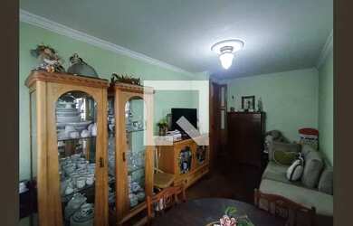 Imagem: O apartamento possui 1 Dormitório, 1 Banheiro, 1 Vaga na garagem