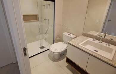 Imagem: O apartamento possui 1 Dormitório, 1 Banheiro, 2 Vagas na garagem