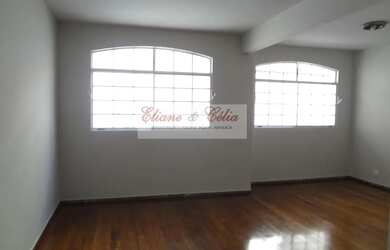 Imagem: O apartamento possui 4 Dormitórios, 2 Banheiros, 2 Vagas na