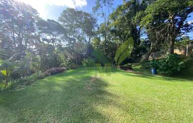 Imagem 2: Linda chácara à venda em condomínio cercado pela natureza