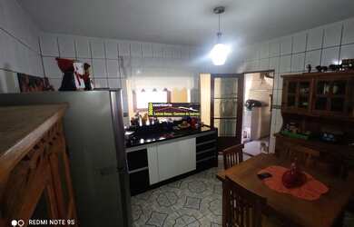 Imagem 10: Casa para Venda em Valinhos, Residencial Santa Maria, 2 dormitórios,...