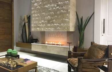 Imagem: A casa em condomínio possui 4 Dormitórios, 5 Banheiros, 3