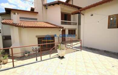 Imagem 2: Casa 3 dormitórios sendo 3 suítes para venda em Valinh