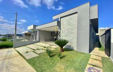 Imagem: A casa em condomínio possui 3 Dormitórios, 3 Banheiros, 2