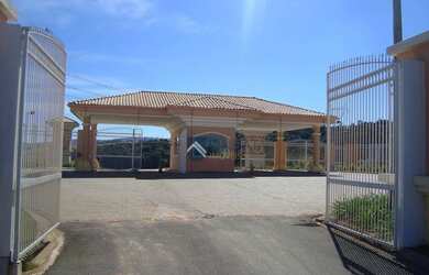 Imagem: O terreno possui 600m² de Área e está localizado em Louveira