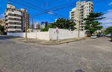 Imagem: O terreno está localizado em Enseada, Guarujá à venda por