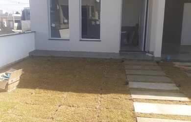 Imagem: A casa em condomínio possui 3 Dormitórios, 1 Banheiro, 108m²