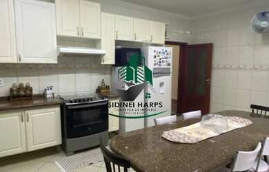 Imagem 8: Maravilhosa Casa, Localizada no Jardim do lago, possui 380 m²