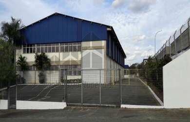 Imagem: O depósito possui 1250m² de Área e está localizado em Loteamento