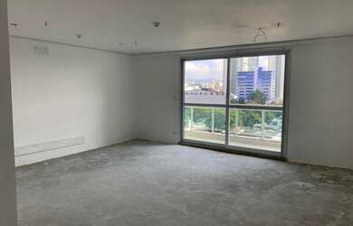 Imagem: O depósito possui 1 Vaga na garagem, 40m² de Área e está