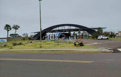 Imagem 9: Terreno em Condomínio. Piscinae450m² de Área