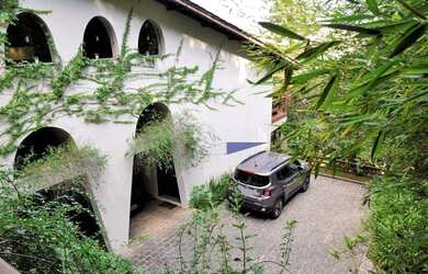 Imagem: A casa em condomínio possui 3 Dormitórios, 4 Banheiros, 5