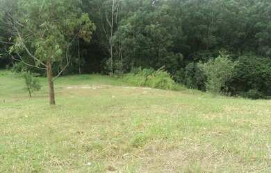 Imagem: O terreno possui 1.000m² de Área e está localizado em Loteamento