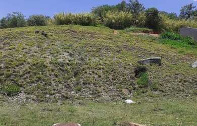 Imagem: O terreno possui 453m² de Área e está localizado em Sítio