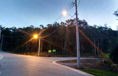 Imagem: O terreno possui 657m² de Área e está localizado em Gramado