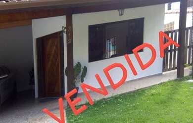 Imagem: A casa em condomínio possui 2 Dormitórios, 4 Banheiros, 4