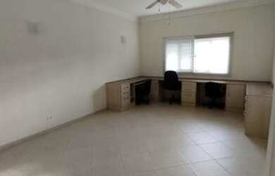 Imagem 15: Sobrado a venda no condomínio coleginho, entre em contato e agende sua visita!