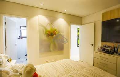 Imagem: O apartamento possui 3 Dormitórios, 4 Banheiros, 2 Vagas na