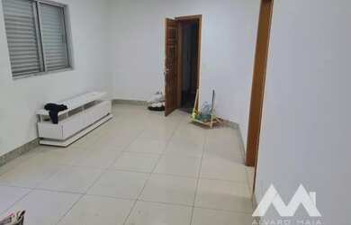 Imagem 1: Apartamento com área privativa para locação no Sagrada Família!