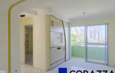 Imagem: O apartamento possui 2 Dormitórios, 1 Banheiro, 1 Vaga na garagem