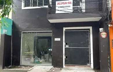 Imagem: A casa possui 5 Dormitórios, 2 Banheiros, 200m² de Área e