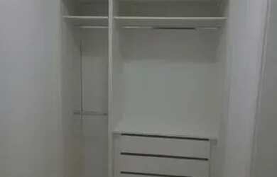 Imagem 7: Casa de condomínio para venda possui 410 metros quadrados com 4 quartos