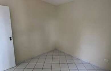 Imagem: O depósito possui 30m² de Área e está localizado em Vila