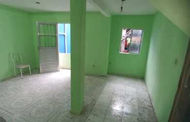 Imagem: A casa possui 1 Dormitório, 2 Banheiros e está localizado