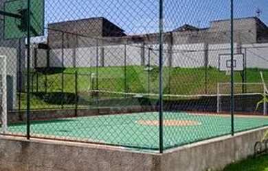 Imagem: O apartamento possui 2 Dormitórios, 1 Banheiro, 2 Vagas na