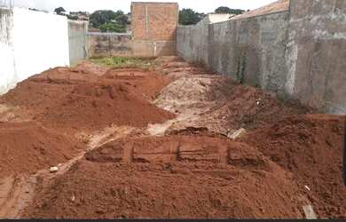 Imagem: O terreno possui 2.222m² de Área e está localizado em Novo