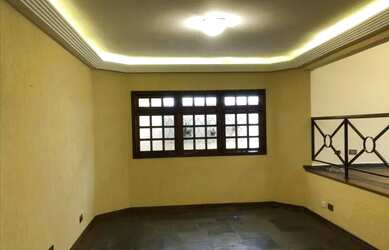 Imagem: A casa em condomínio possui 4 Dormitórios, 5 Banheiros, 4