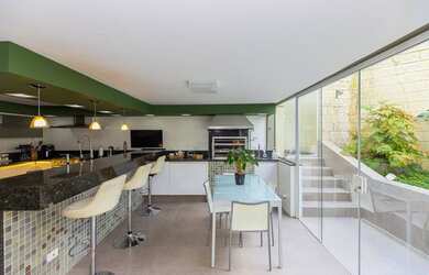 Imagem 9: Casa linda a venda com 600 metros quadrados com 3 suítes no Jardim Marajoara