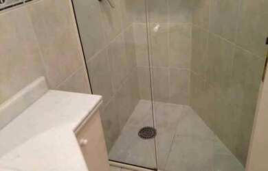 Imagem: A casa em condomínio possui 4 Dormitórios, 5 Banheiros, 4