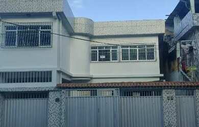 Imagem: A casa possui 2 Dormitórios, 2 Banheiros, 80m² de Área e