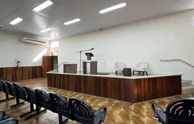 Imagem 5: Galpão/Depósito/Armazém para venda com 250 metros quadrados/ Pé direito...