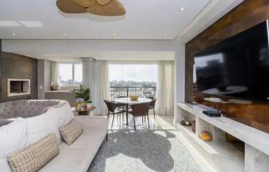 Imagem: O apartamento possui 3 Dormitórios, 5 Banheiros, 2 Vagas na