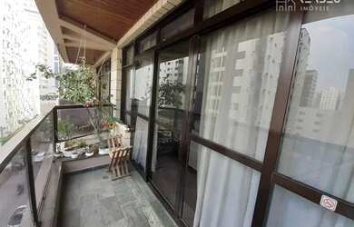 Imagem: O apartamento possui 3 Dormitórios, 5 Banheiros, 2 Vagas na