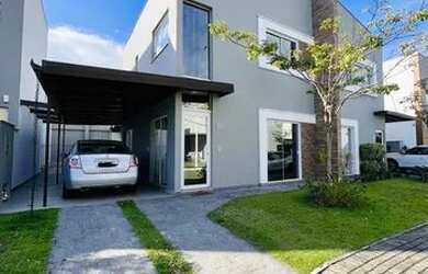 Imagem: A casa em condomínio possui 3 Dormitórios, 2 Banheiros, 2