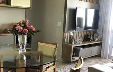 Imagem: O apartamento possui 2 Dormitórios, 2 Banheiros, 1 Vaga na