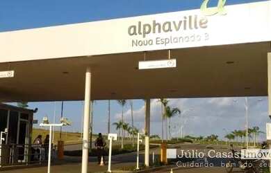 Imagem: A casa em condomínio possui 4 Dormitórios, 5 Banheiros, 4