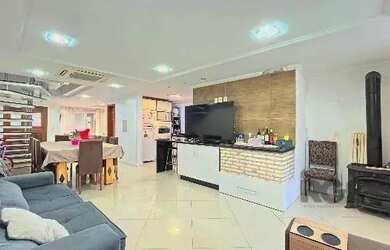 Imagem 15: Casa em Porto Alegre, no bairro Hípica, com 3 dormitório s , e 3 banheiros,...