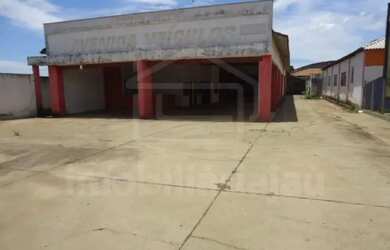 Imagem: O depósito possui 750m² de Área e está localizado em Chácara