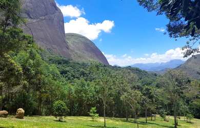 Imagem 3: Incrivel propriedade em ITAIPAVA cachoeira c água potável e piscina...