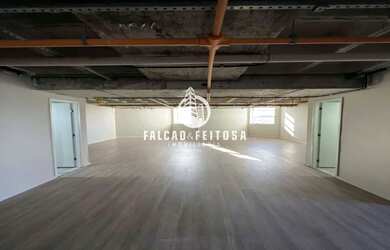 Imagem 1: Sala Comercial à venda no Caminho das Árvores