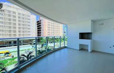 Imagem: O apartamento possui 4 Dormitórios, 5 Banheiros, 4 Vagas na