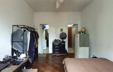 Imagem: A kitnet possui 1 Dormitório, 1 Banheiro, 21m² de Área e