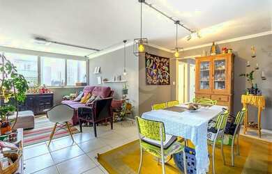 Imagem: O apartamento possui 3 Dormitórios, 3 Banheiros, 2 Vagas na