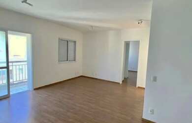 Imagem: O apartamento possui 2 Dormitórios, 2 Banheiros, 2 Vagas na